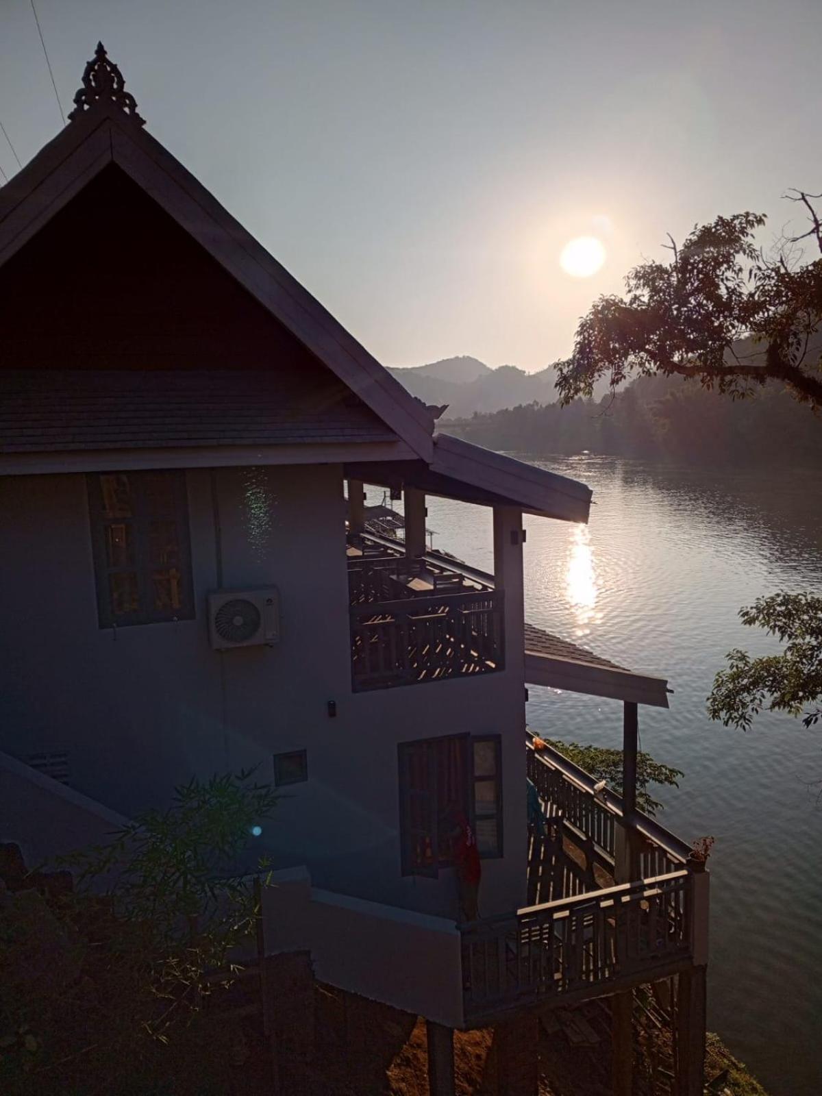 Dokchampa River View Villa Nongkhiaw Dış mekan fotoğraf