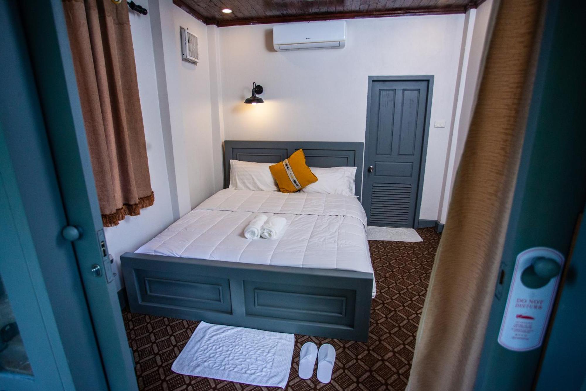 Dokchampa River View Villa Nongkhiaw Dış mekan fotoğraf